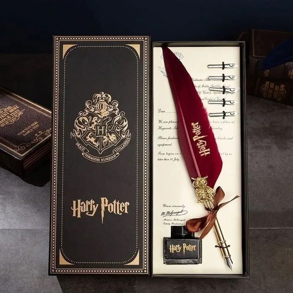 Бордова перова ручка із серії Harry Potter